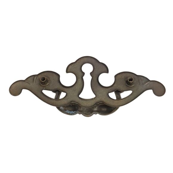 Vintage Brass Batwing Chippendale Keyhole Drawer Handles Pulls 3" - Picture 3 of 3